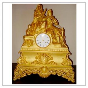 Pendule-en-bronze-doré